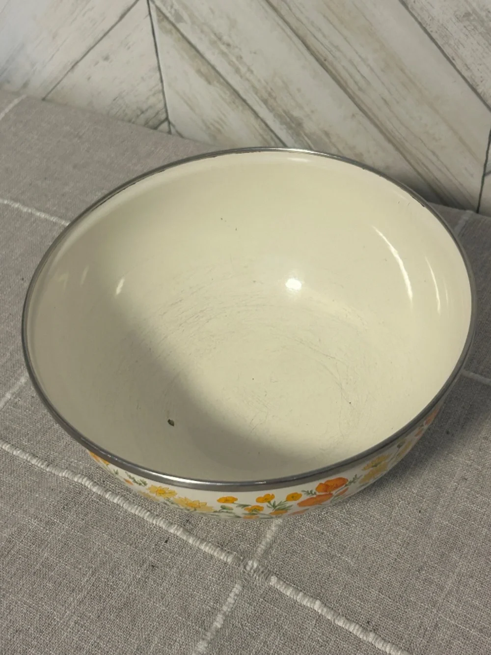 Vintage Kobe Kitchen Floral Enameled Mixing Bowl Marigolds Poppies Daisies 8.5”